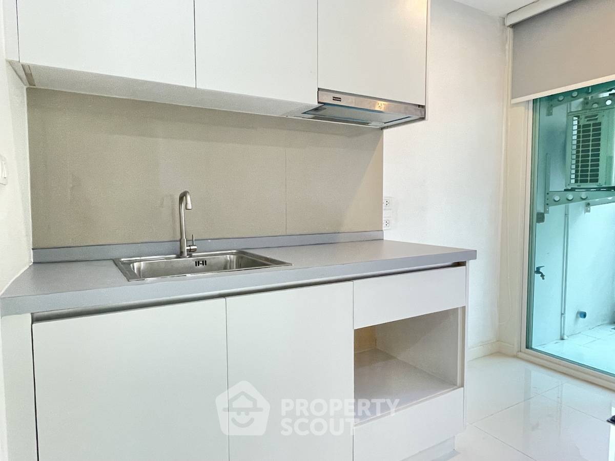 picture 1-BR Condo at Elements Srinakarin in Nong Bon (ID 2213828) - 8/11