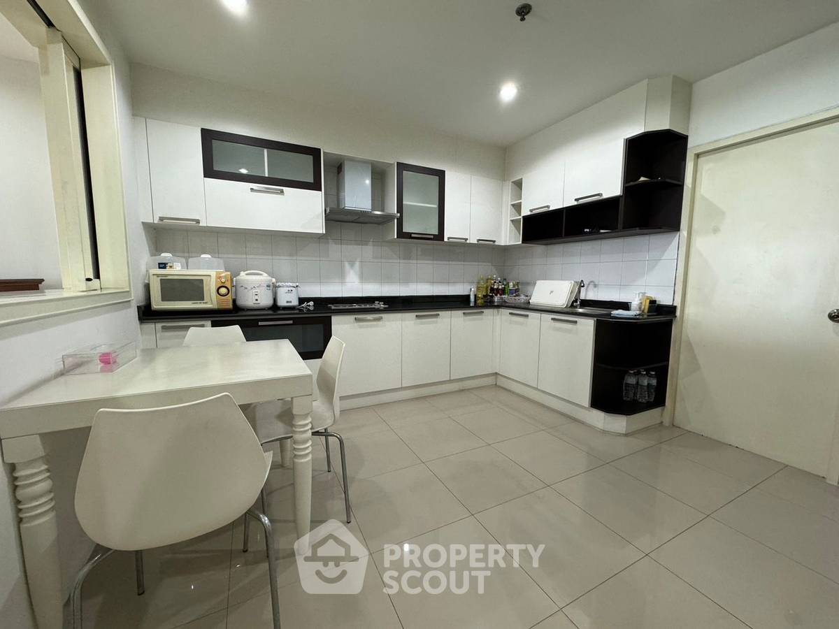 รูป คอนโด 3-ห้องนอน ที่ ริเวอไรน์ เพลส ใน สวนใหญ่ (ID 2004457) - รูปที่ 8/16