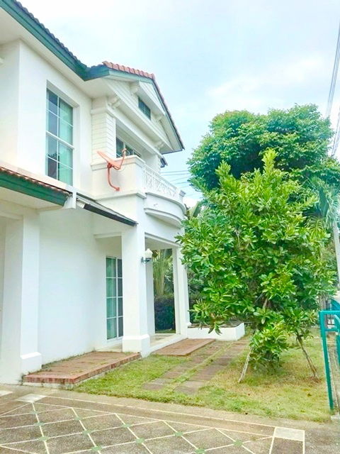 รูป บิ๊กซี หางดง 2.1 กม.ให้เช่าบ้านเดี่ยวหรู 2 ชั้น 60 ตร.วา. 240 ตร.ม.รร.นานาชาติลานนา 1.6 กม. 3 นอน - รูปที่ 1/8