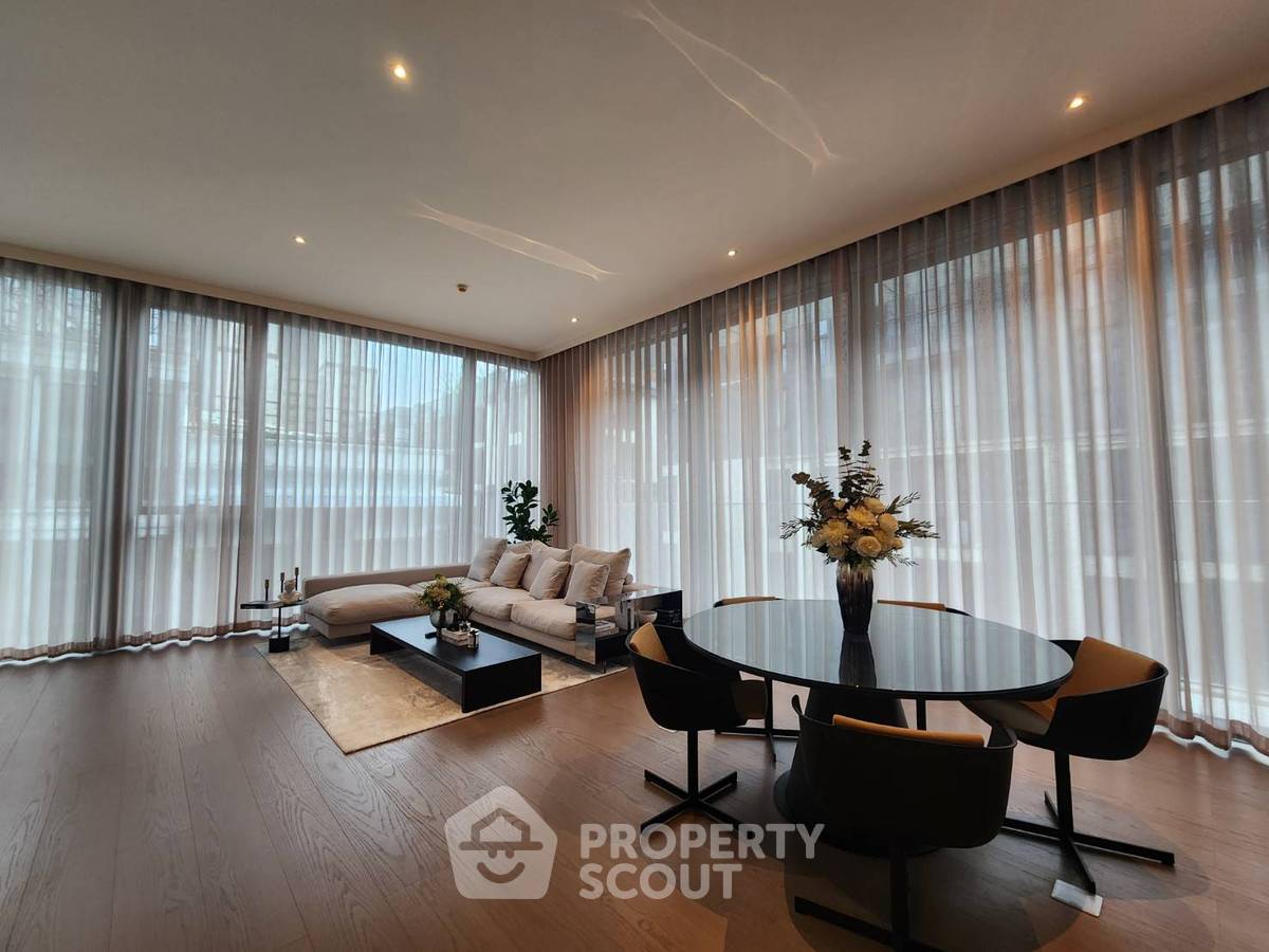 รูป คอนโด 2-ห้องนอน ที่ สโคป หลังสวน ใกล้ BTS ชิดลม (ID 1519240) - รูปที่ 2/9