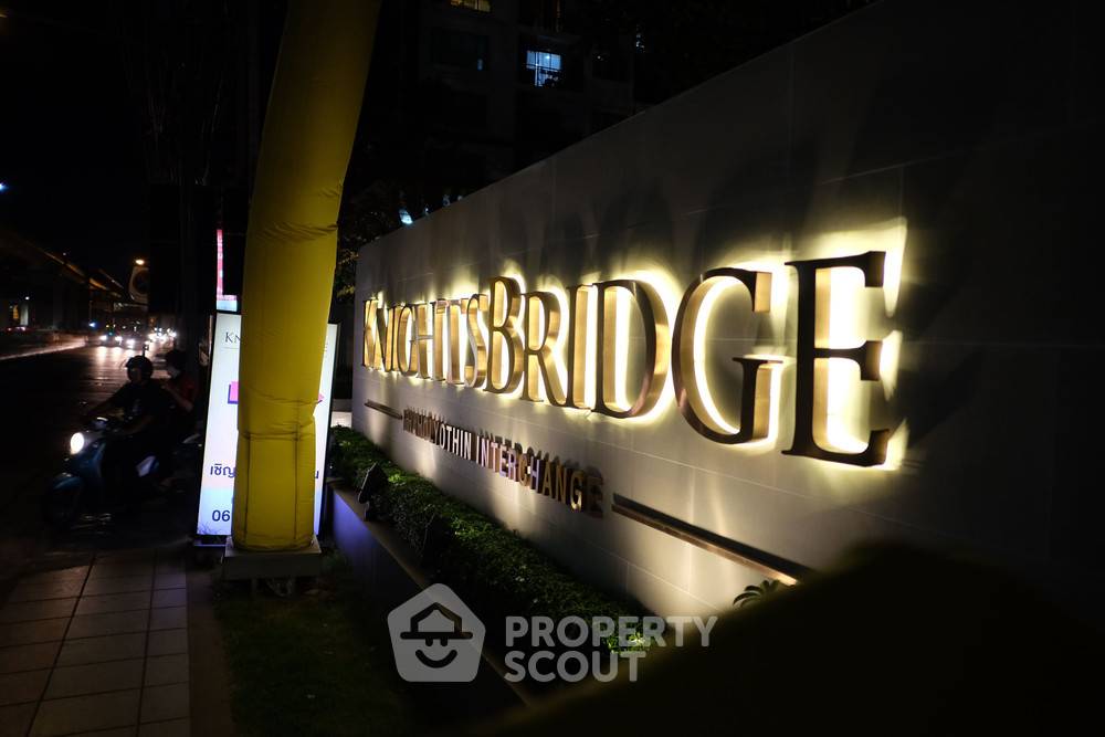 picture 1-BR Condo at Knightsbridge Phaholyothin Interchange in Anusawari (ID 307513) - 13/13