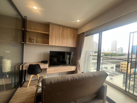 ให้เช่า Blossom Condo@Sathorn ห้อง 1-Bedroom  วิวบีทีเอสสุรศักดิ์