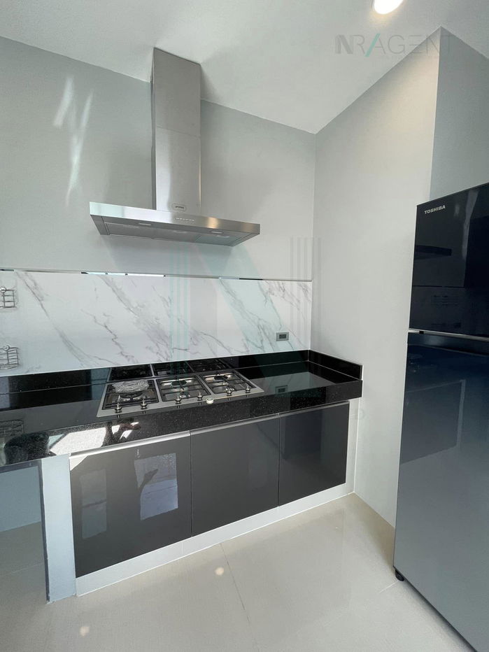 picture 🚩 For Sell 2-story House THE PALAZZO PINKLAO 4 bedroom 5 bathroom - 3/8
