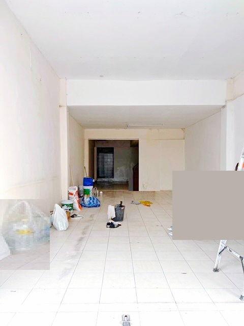 picture LatPhrao 126-132 Soi 7-11 50m. on main road MRT LatPhrao 101 300m. For rent commercial building 4-st - 7/8
