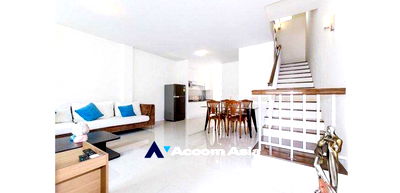 ทาวน์โฮมให้เช่า : 🔼🔽 AccomA 📩  3 BR Townhouse @Garden Square Sukhumvit 77 (13002263)