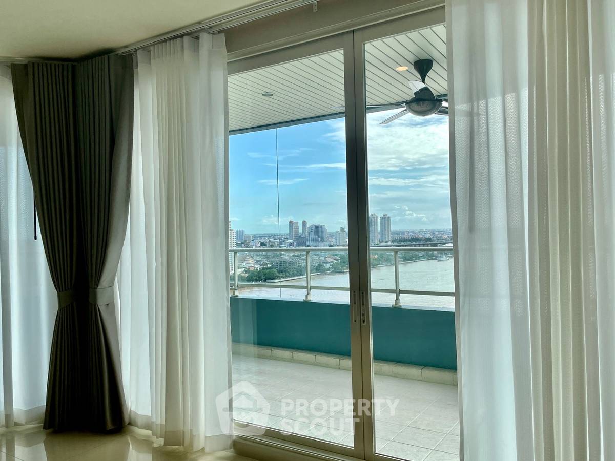 picture 4-BR Condo at Watermark Chaophraya near BTS Krung Thon Buri (ID 2098470) - 8/12