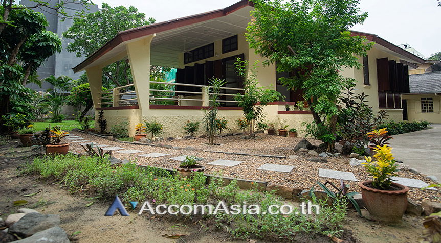 picture 🔼🔽 AccomA 📩 Home Office,Garden 2 BR House in Thung Phaya Thai (AA27364) - 3/14
