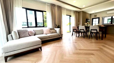 เช่าบ้านเดี่ยว นิคมอุตสาหกรรมบางปู : [ เช่า | RENT ]  ⚡🌈HBN0168 บ้านเดี่ยว เซนโทร บางนา ( Centro Bangna ) ⚡🌈 LINE : @theagentpro (มี @ นำหน้าด้วยครับ) 