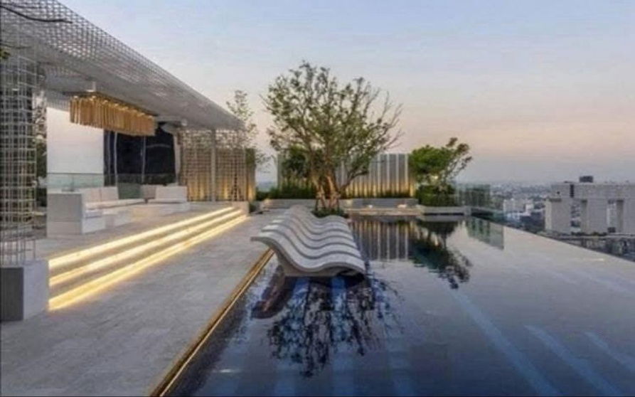 picture Code: KJ7722  for rent Life Ladprao // Line ID: @kjcondo (with @) // - 14/17