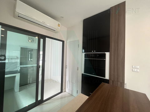 🚩 For Sell House CENTRO RAMINDRA-CHATUCHOT 2-story 4 bedroom 4 bathroom