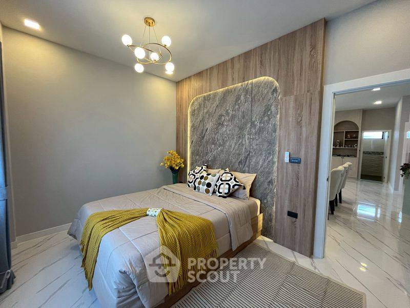 รูป วิลล่า 4-ห้องนอน ใกล้ พัทยาตะวันออก (ID 2211719) - รูปที่ 11/16