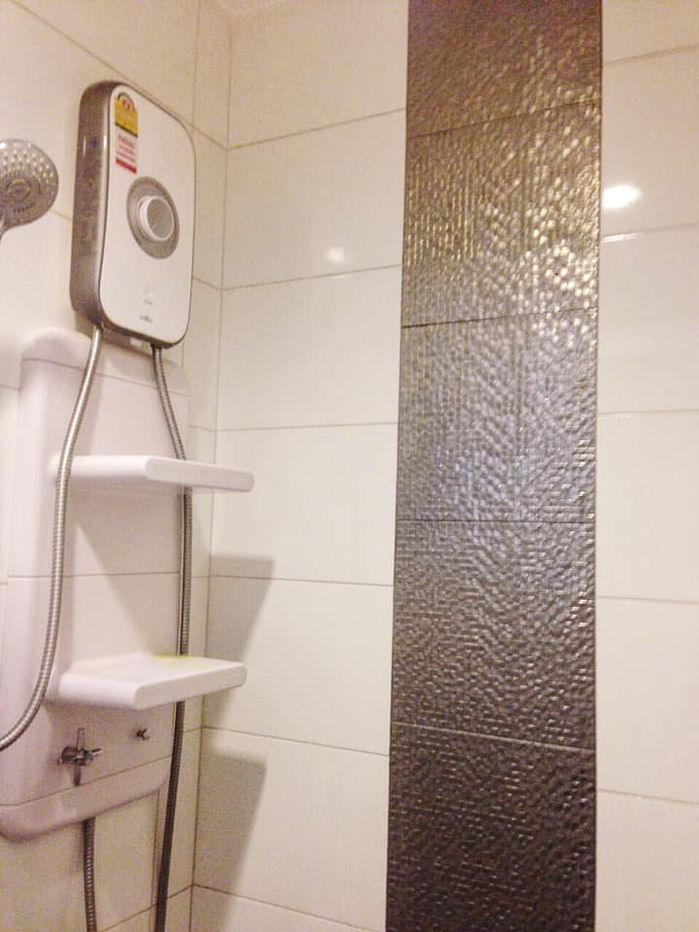 picture BTS Ekkamai 800 m. Price  13,000 Baht Condo Aspire Rama 4 ( Rental ) - 10/12