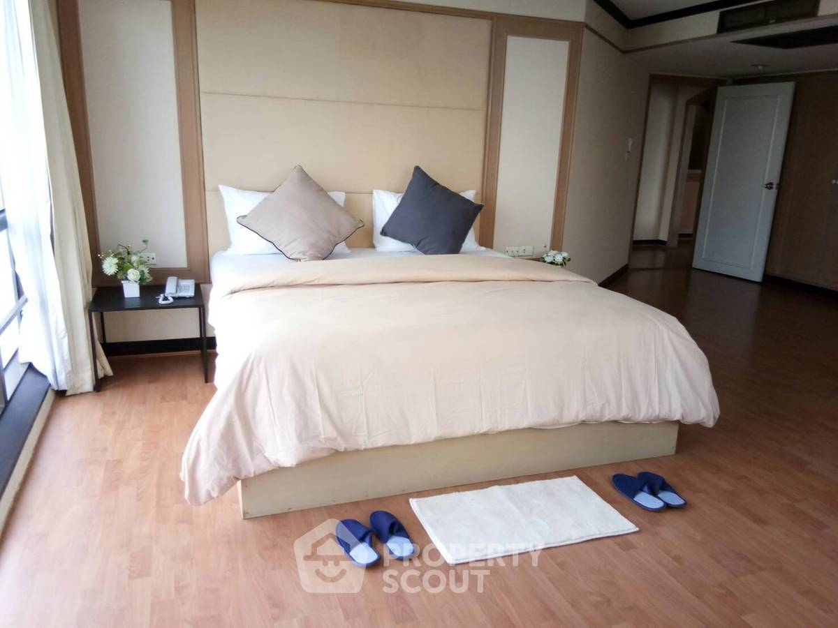 รูป คอนโด 3-ห้องนอน ที่ เดอะ วอเตอร์ฟอร์ด พาร์ค สุขุมวิท 53 คอนโดมิเนียม ใกล้ BTS ทองหล่อ (ID 883729) - รูปที่ 7/14