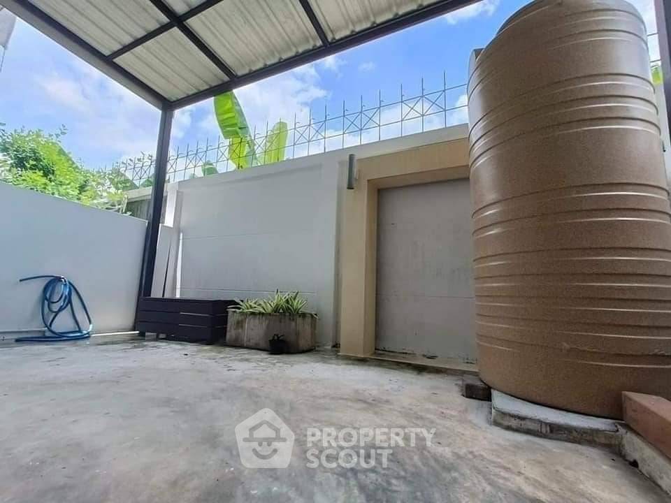 รูป ทาวน์เฮาท์ 3-ห้องนอน ใกล้ BTS บางจาก (ID 1913262) - รูปที่ 40/44