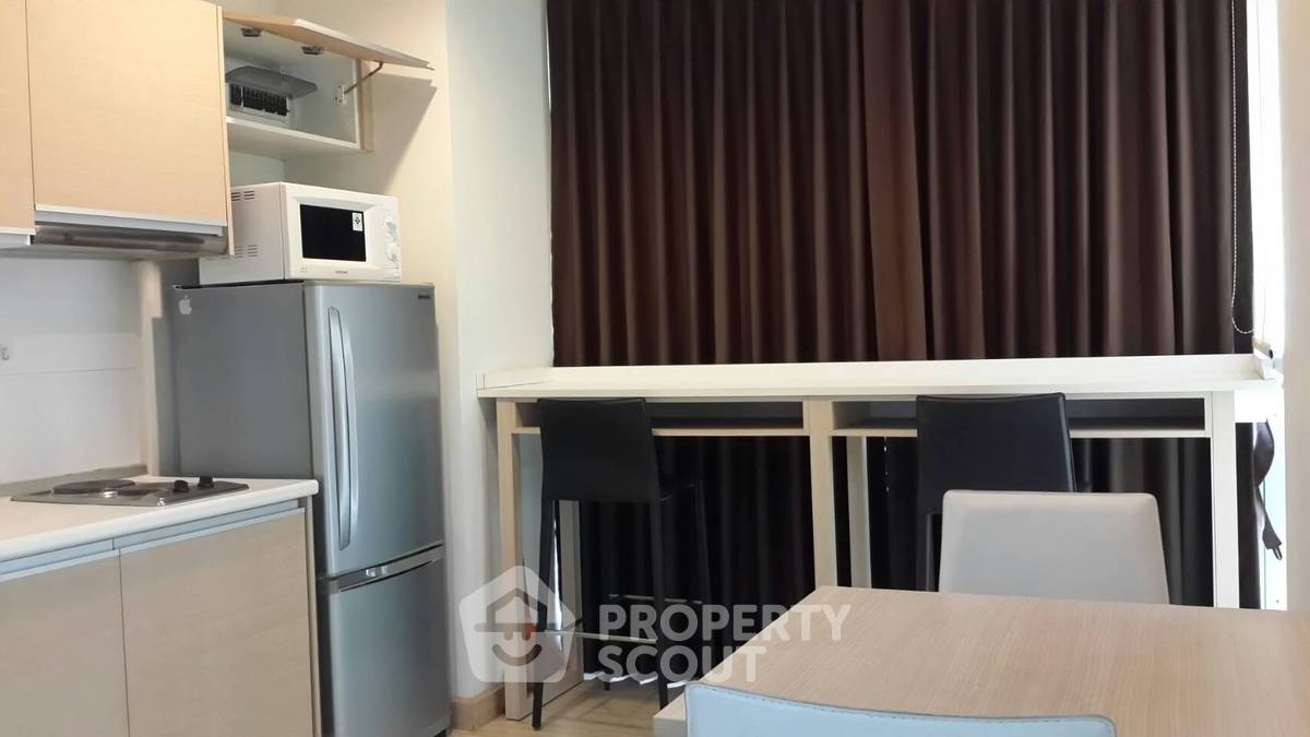 picture 1-BR Condo at Rhythm Ratchada near MRT Ratchadaphisek (ID 2095173) - 1/5