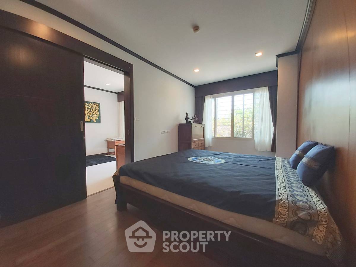 picture 1-BR Condo at The Seacraze Condominium Hua Hin close to Khao Takiab beach (ID 1459163) - 8/12