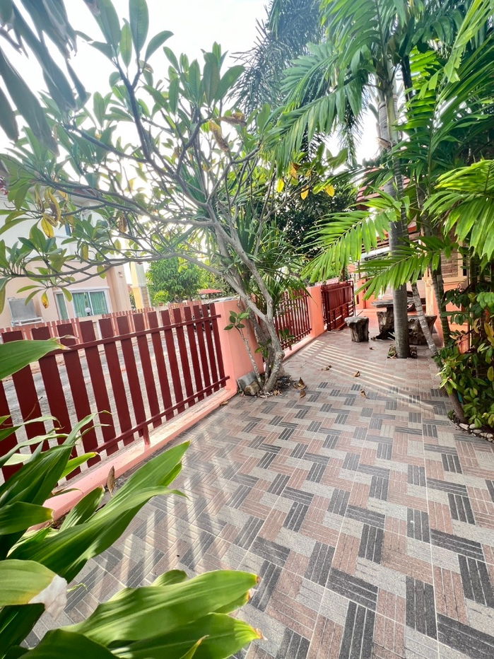 รูป ขาย / เช่า บ้านเดี่ยวชั้นเดียว ใกล้สนามบิน บ้านสวย 55 ตร.วา
3 นอน 2 น้ำ ทำเลดี เดินทางสะดวก - รูปที่ 4/10