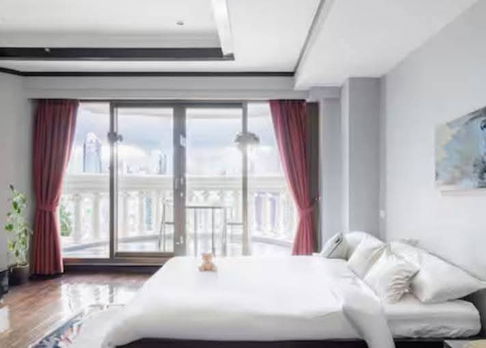 P-39389 Condo for rent State Tower fully furnished (Confirm again when visit). 