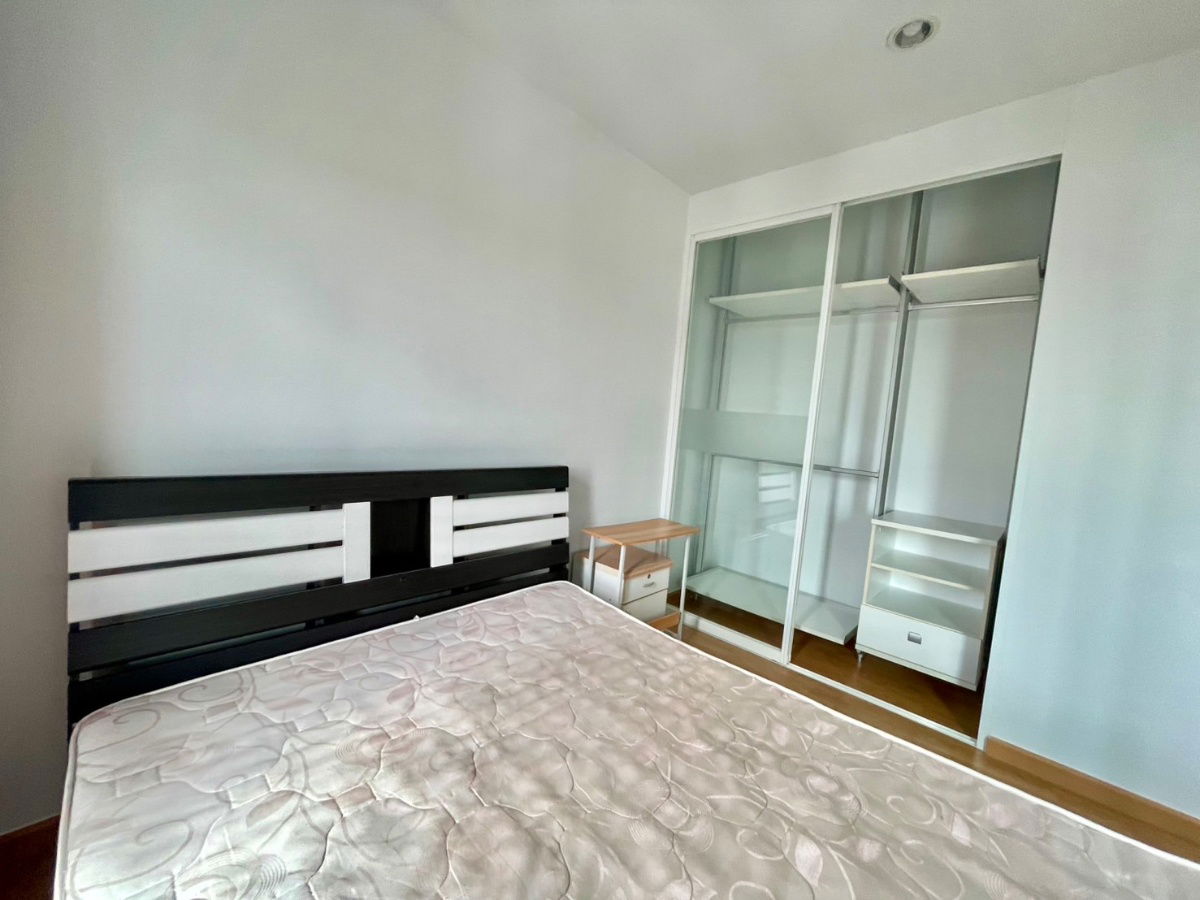 picture The Parkland Phetkasem for Rent - 5/8