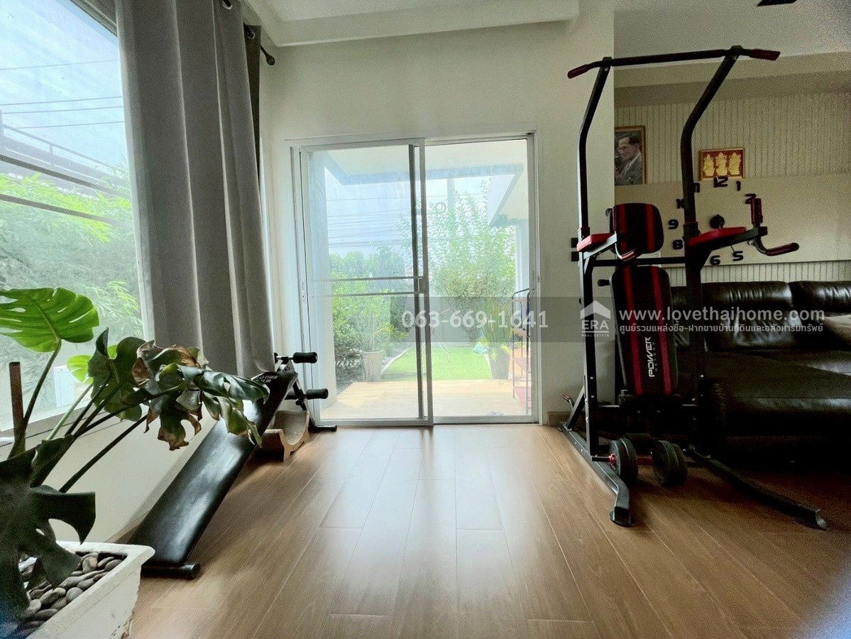 รูป ขายด่วนบ้านเดี่ยวหรู ซอยรัชดา-รามอินทรา 3 พื้นที่ 100 ตรว. จัดเต็มทุกฟังก์ชัน ใกล้เมืองแต่สงบ ทำเลทองที่ไม่ควรพลาด 5 นาทีถึงโทลล์เวย์ - รูปที่ 4/30