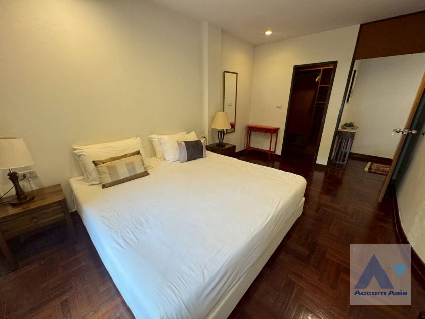 picture 🔼🔽 AccomA 📩  5 BR Townhouse @A serene townhouse nestled in the city center  (13002097) - 16/20
