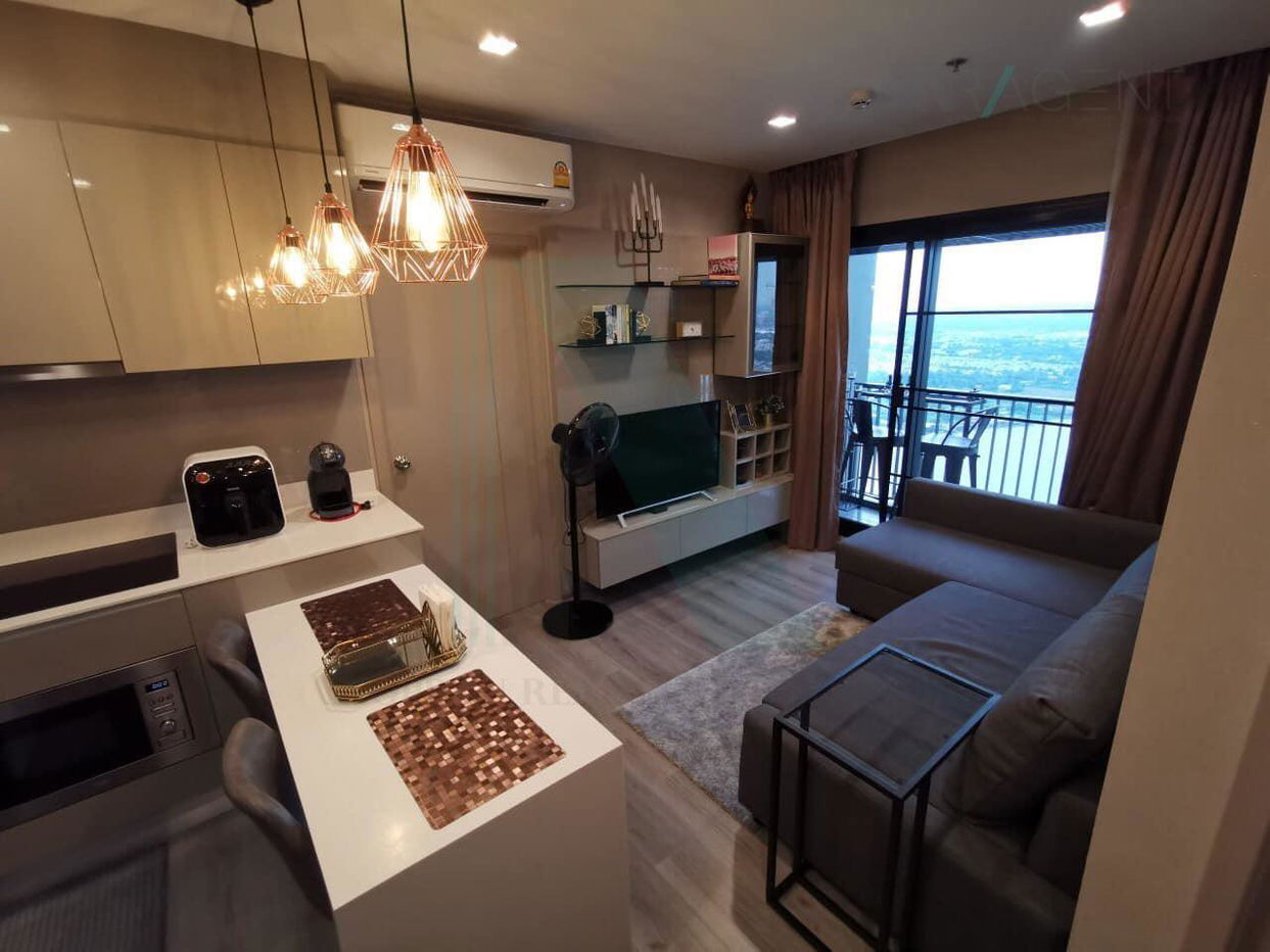 รูป 🚩Best room!🚩 ให้เช่าคอนโด เดอะ โพลิแทน รีฟ อาคาร 1 ชั้น 46 2 ห้องนอน ขนาด 52.00 ตรม ใกล้ สะพานพระนั่งเกล้า - รูปที่ 1/8