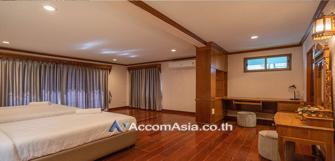 picture 🔼🔽 AccomA 📩 Classic detached house with wooden interior and garden (AA27170) - 8/12