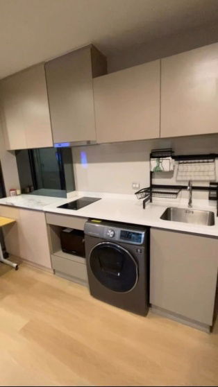 picture Code: KJ7722  for rent Life Ladprao // Line ID: @kjcondo (with @) // - 9/17