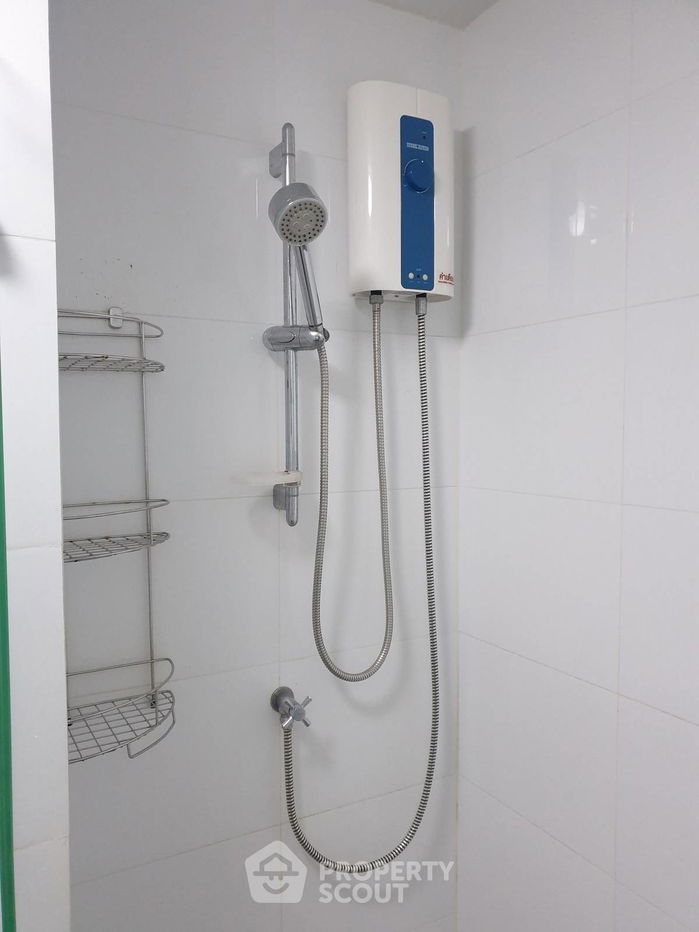 picture 1-BR Condo at Chapter One The Campus Kaset near BTS Sena Nikhom (ID 2213988) - 6/9