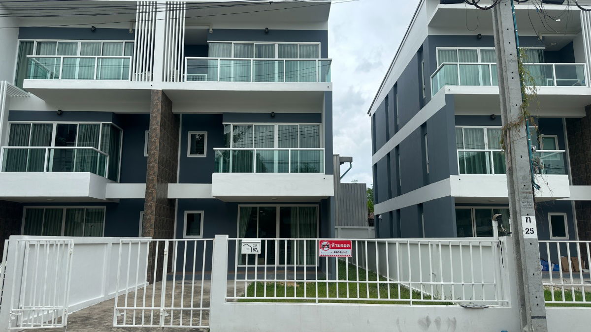 รูป 🏠 ให้เช่าทาวน์โฮม 3 ชั้น ตกแต่งครบมาก พร้อมอยู่ทันที ! - รูปที่ 21/21