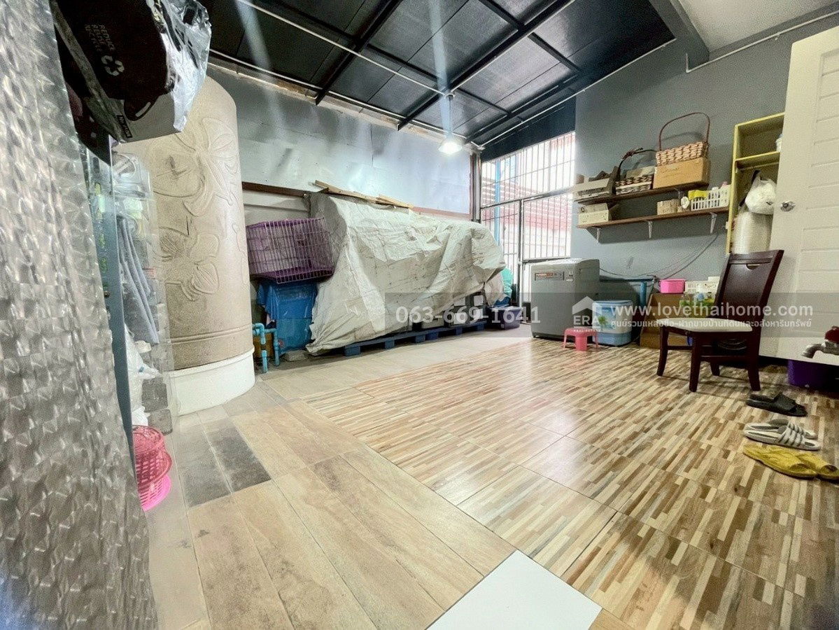 รูป ขายด่วนบ้านเดี่ยวหรู ซอยรัชดา-รามอินทรา 3 พื้นที่ 100 ตรว. จัดเต็มทุกฟังก์ชัน ใกล้เมืองแต่สงบ ทำเลทองที่ไม่ควรพลาด 5 นาทีถึงโทลล์เวย์ - รูปที่ 12/30