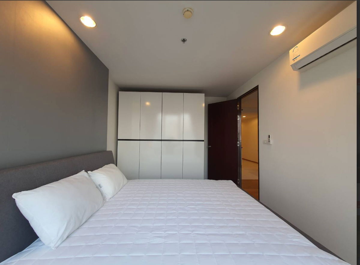 picture for rent Abstract. 1bed 46sqm.   Line id: @pfagent - 12/15