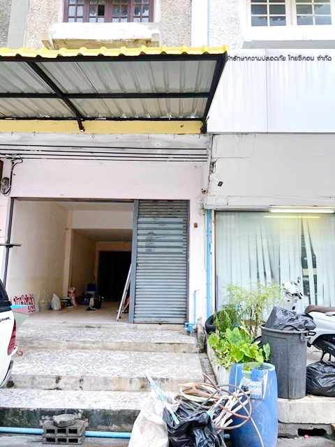 รูป ปากซอย 7-11 50 เมตร ติดถนนใหญ่ MRTลาดพร้าว 101 300 ม.ให้เช่าอาคารพาณิชย์ 4 ชั้น 20ตร.วา.320ตร.ม. 4นอน 4น้ำ เดอะมอลล์ บางกะปิ ลาดพร้าว126 - รูปที่ 5/8