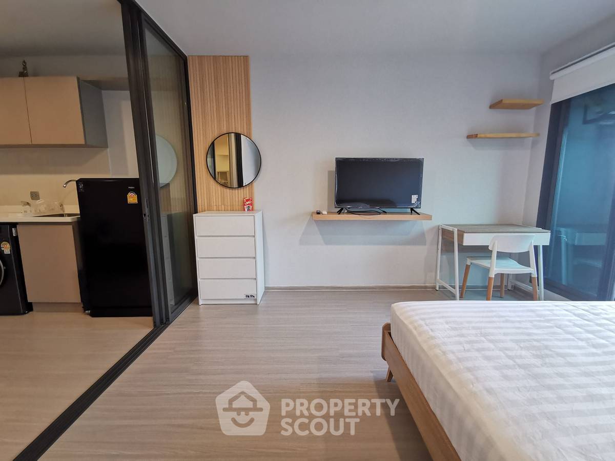 picture 1-BR Condo at Life Ladprao near BTS Ha Yaek Lat Phrao (ID 1721245) - 1/5