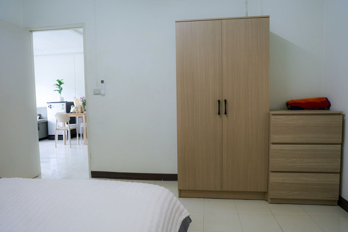 รูป คอนโด 2 ห้องนอน เงียบสงบใกล้สวนหลวง มีที่จอดรถยนต์เพียงพอ - รูปที่ 9/13