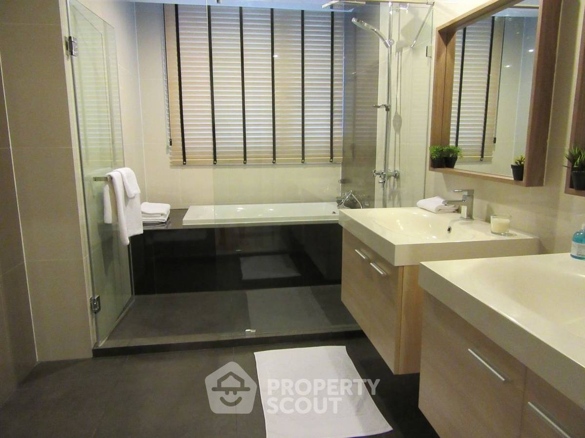 picture 4-BR Condo at The Capital Ekamai - Thonglor near ARL Ramkhamhaeng (ID 2214027) - 5/13