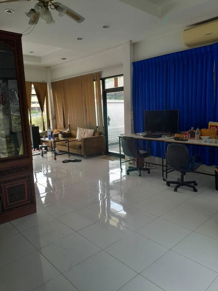 picture 🔺 For Sell House RATCHATHINNAMAI VILLAGE 2-story 5 bedroom 7 bathroom - 6/8