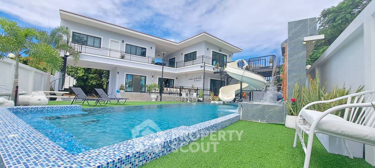 รูป วิลล่า 6-ห้องนอน ใกล้ เมืองพัทยา (ID 2215246) - รูปที่ 2/22