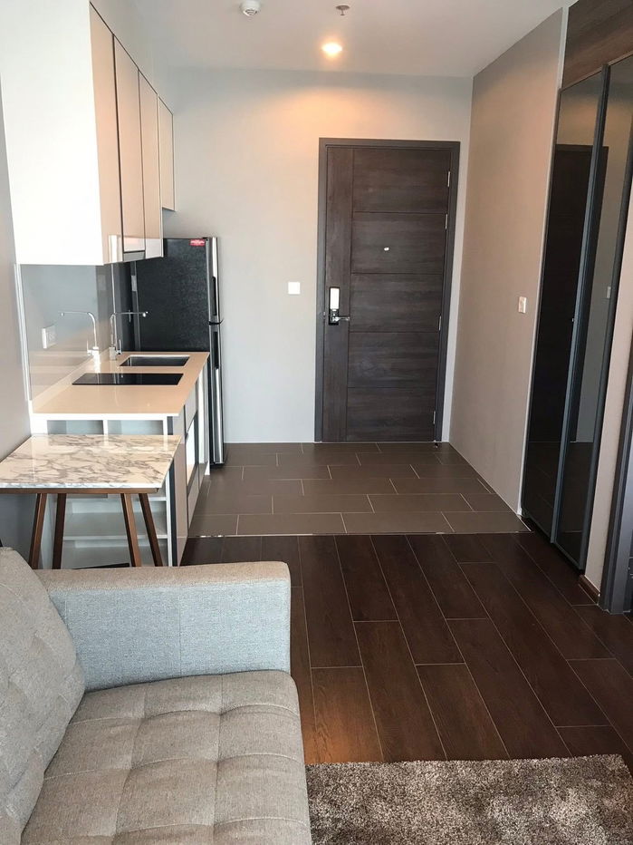 picture Condo for rent :  C Ekkamai   (( Ekkamai   Station  )) MK-02  line @livingbkk - 3/10