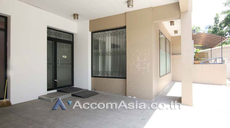 รูป 🔼🔽 AccomA 📩 Home Office 4 BR Townhouse in Phra Khanong (110098) - รูปที่ 15/16