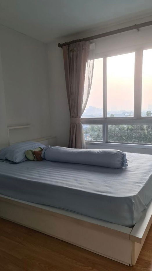 picture The Trust Residence Pinklao for rent 🎉 Fully furnished  - 1/10