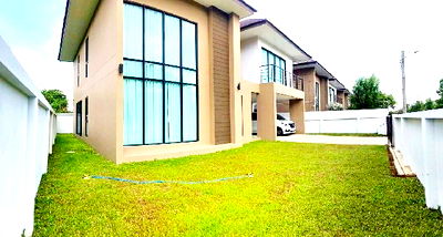 Houses for rent Assumption University Huamark Campus (Abac Huamark) : Suwinthawong36-44 -Suvarnabhumi For rent a very large mansions equivalent to 2houses. 2-storeys Wind