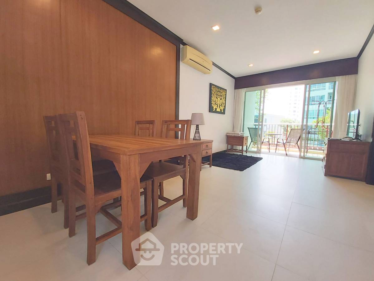 picture 1-BR Condo at The Seacraze Condominium Hua Hin close to Khao Takiab beach (ID 1459163) - 3/12