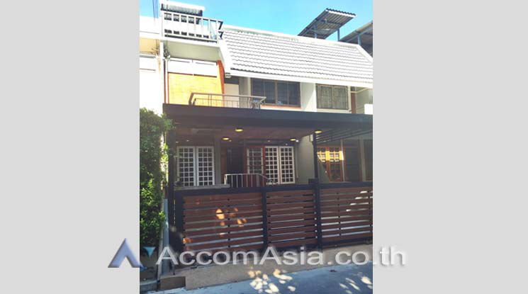 รูป 🔼🔽 AccomA 📩 Home Office 3 BR Townhouse in Phra Khanong Nuea (AA10131) - รูปที่ 1/4