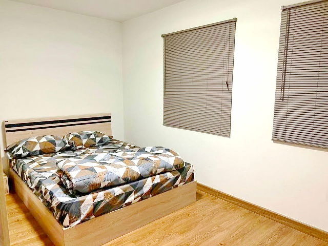 picture fully furnished electrical appliances chalermprakiat62 ARL BanThapChang 3.6km. For rent 2-store - 4/8