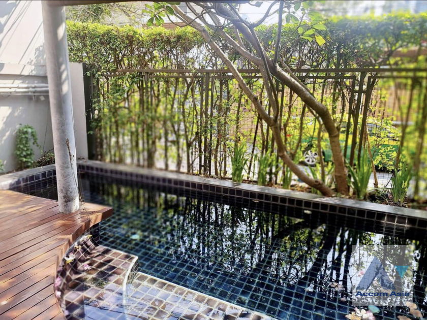picture 🔼🔽 AccomA 📩 Modern Tropical Home with Natural Greenery and Airy Design (13001853) - 19/20