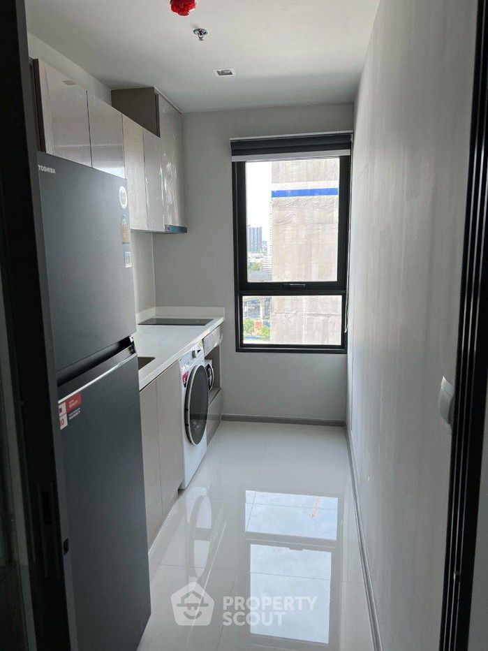 picture 2-BR Condo at Life Ladprao near BTS Ha Yaek Lat Phrao (ID 1812377) - 6/13