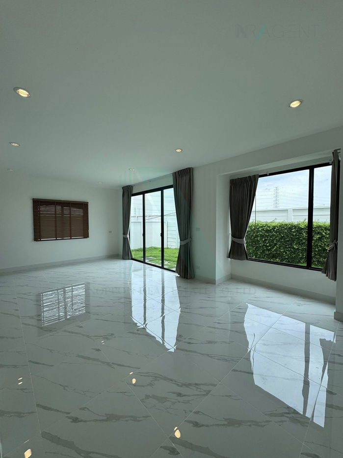 picture 🔺 For Rent 2-story Twin house COMO BIANCA II BANGNA 3 bedroom 3 bathroom - 5/8