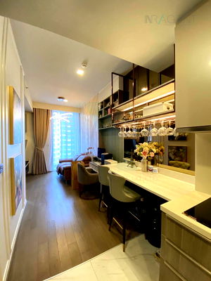 Condos for rent : 🚩 For Rent Condo CELES ASOKE Building 1, Floor 20,1 bed room, Room size 42 sqm