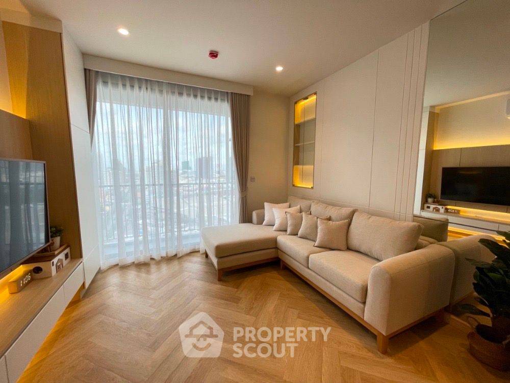picture 2-BR Condo at Maru Ladprao 15 near MRT Ratchadaphisek (ID 2208457) - 1/8